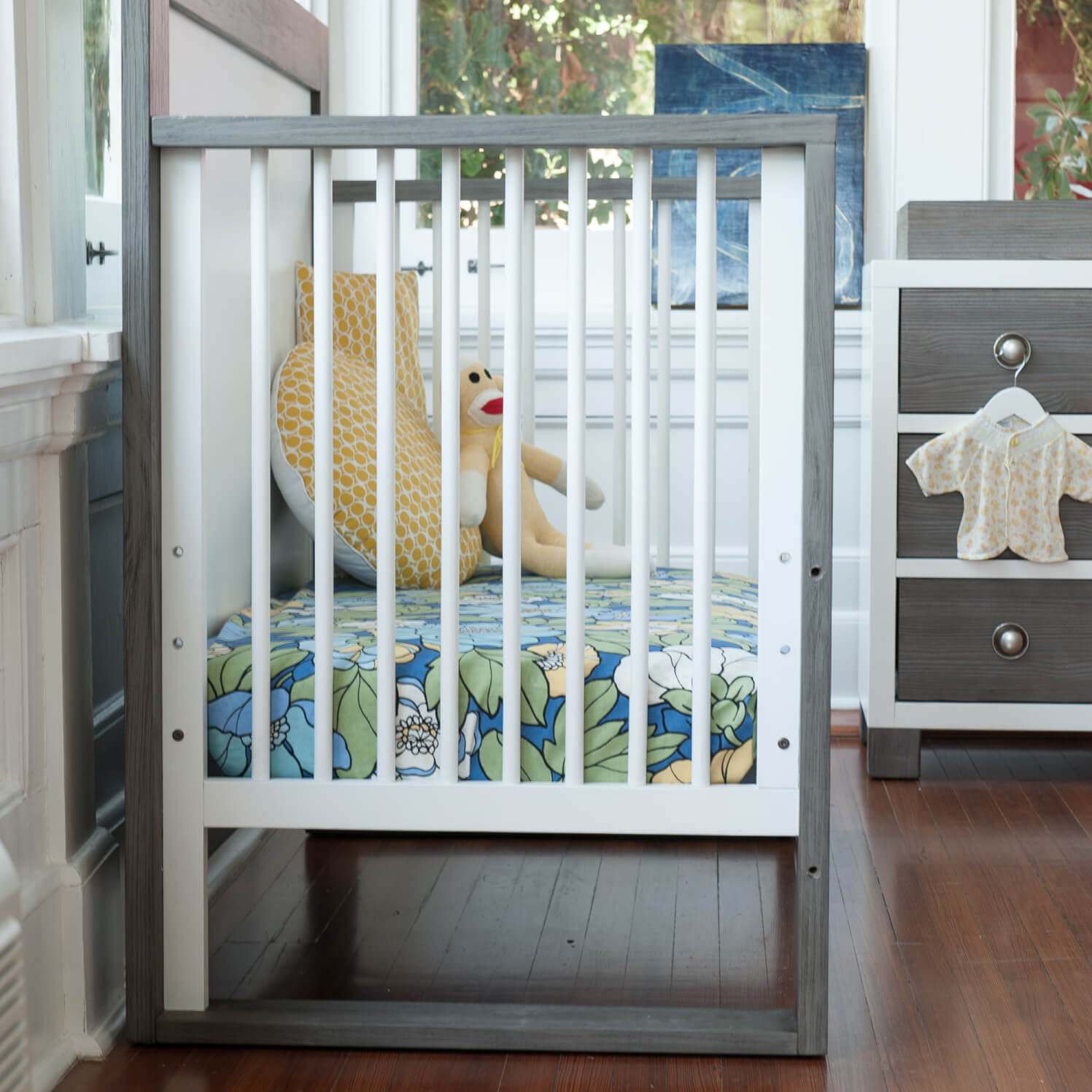 True Crib Profile View